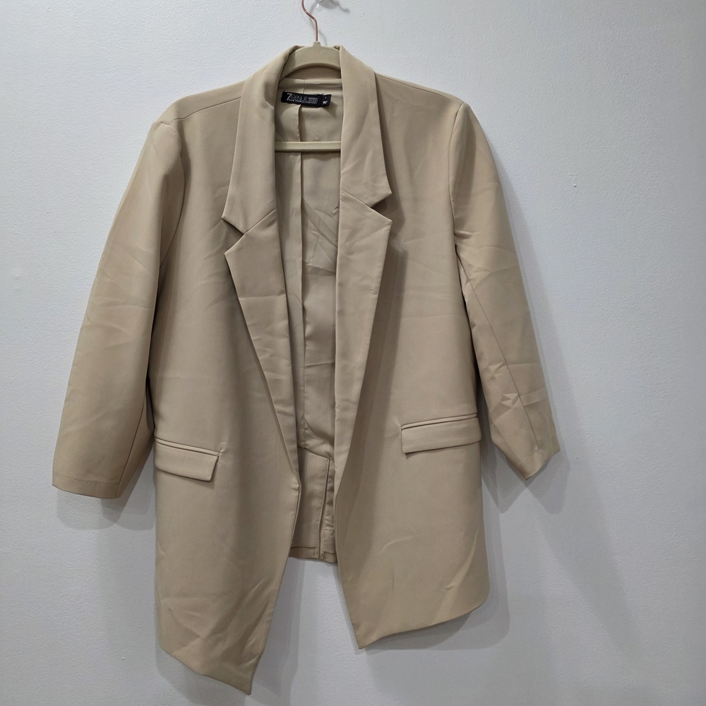 Zara Women's Cream Blazer Coat